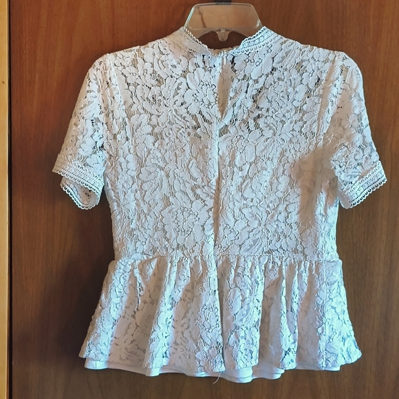 SANDY & SID Elegant White Lace Top - Picture 3 of 5